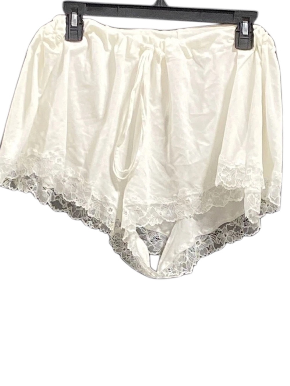 SKIMS LACE TRIM LOUNGER SHORTS 4X
